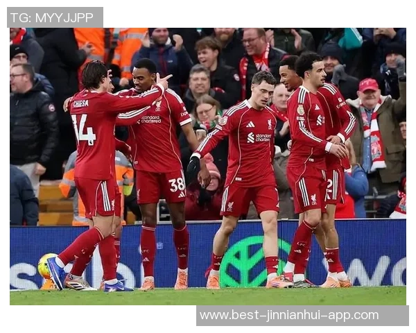 利物浦客场航班延误四小时球队发布会取消状况堪忧